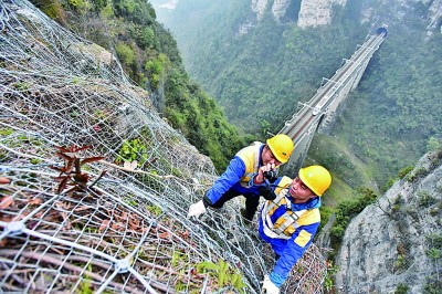 舒心路、連心橋,通往幸福新生活